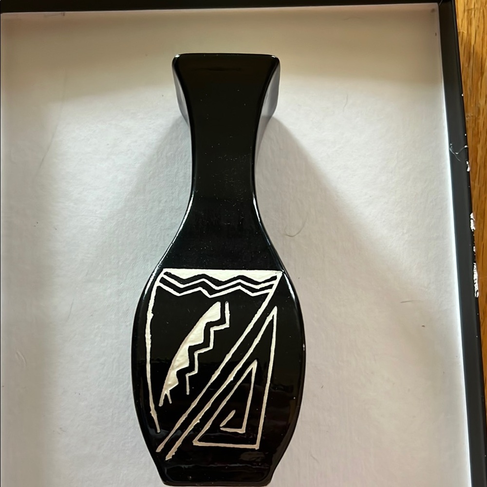 Black and White Geometric Vase
